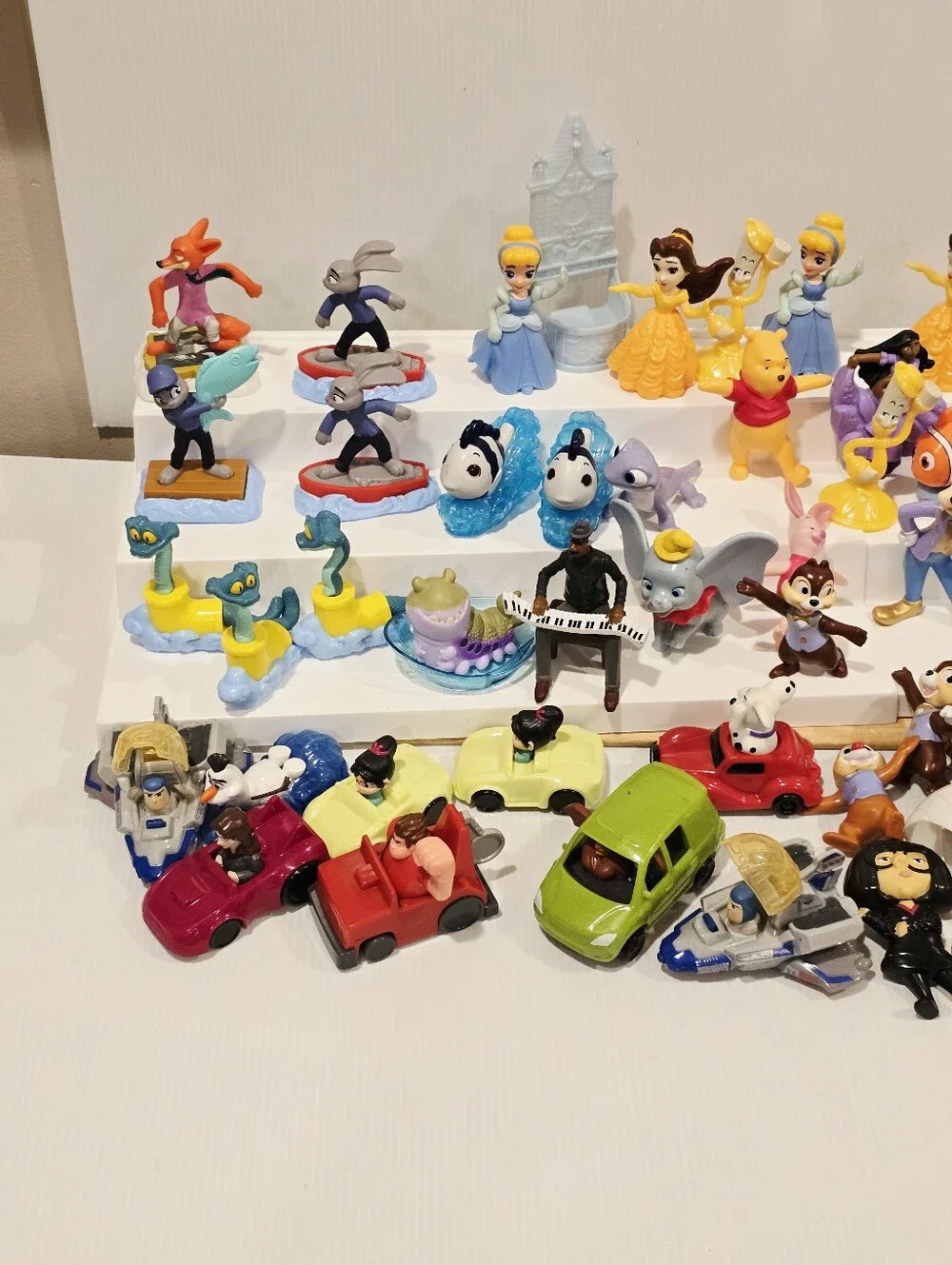 Disney Character Toy Figure Set Happy Meal Toy Lot